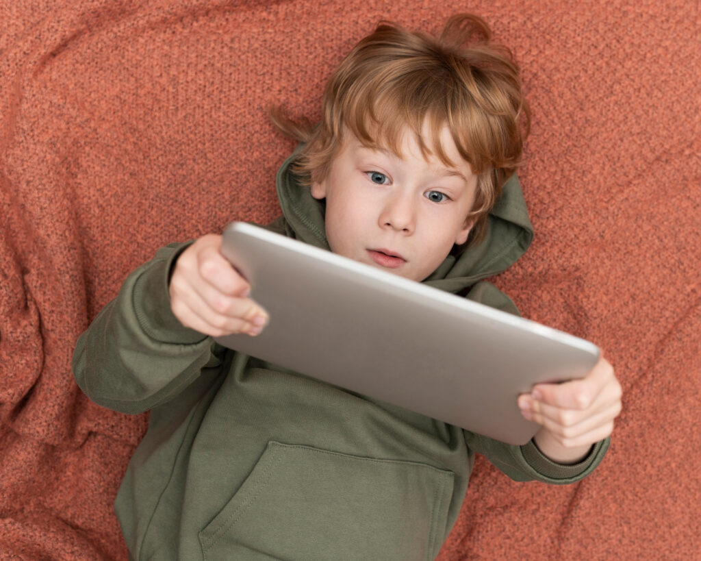 Atención clínica infanto-juvenil Regulación digital